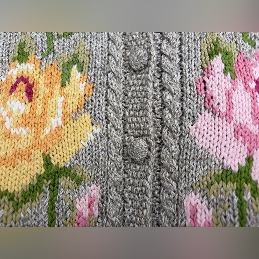 Susan Bristol Cardigan Size M Floral Cottage Core Made In Hong Kong Vintage - Picture 2 of 5